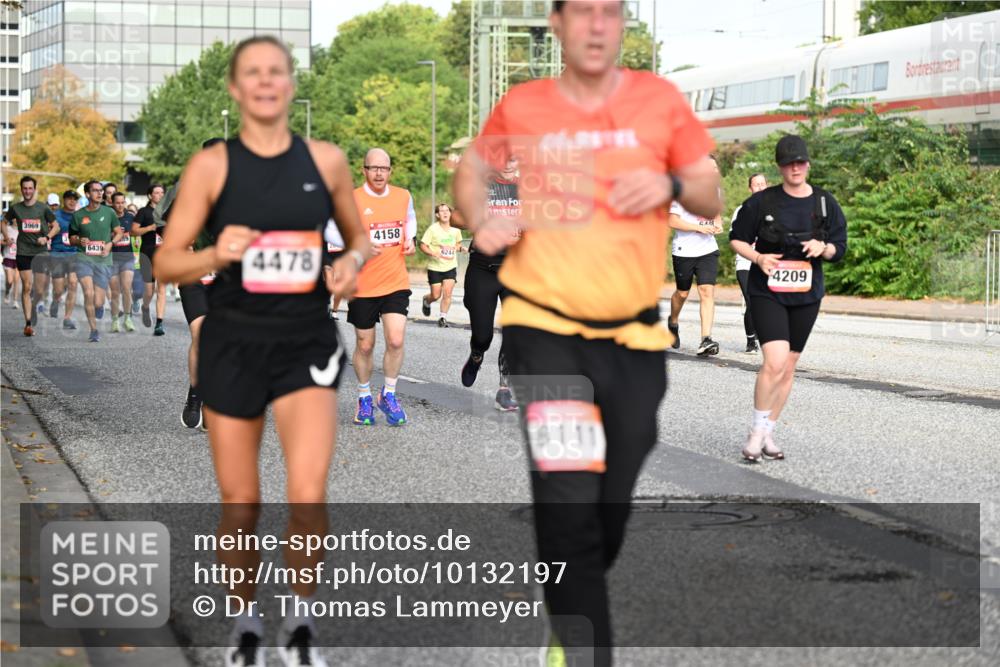 06.09.2026 - CURREX Alsterlauf Dr. Thomas Lammeyer http://msf.ph/oto/10132197 06.09.2026 09:56:08 Laufen 3969, 6439, 4478, 4158, 39, 8111, 4209 meine-sportfotos.de