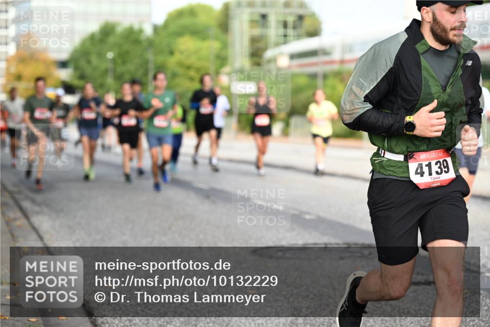 06.09.2026 - CURREX Alsterlauf Dr. Thomas Lammeyer http://msf.ph/oto/10132229 06.09.2026 09:56:12 Laufen 4139 meine-sportfotos.de