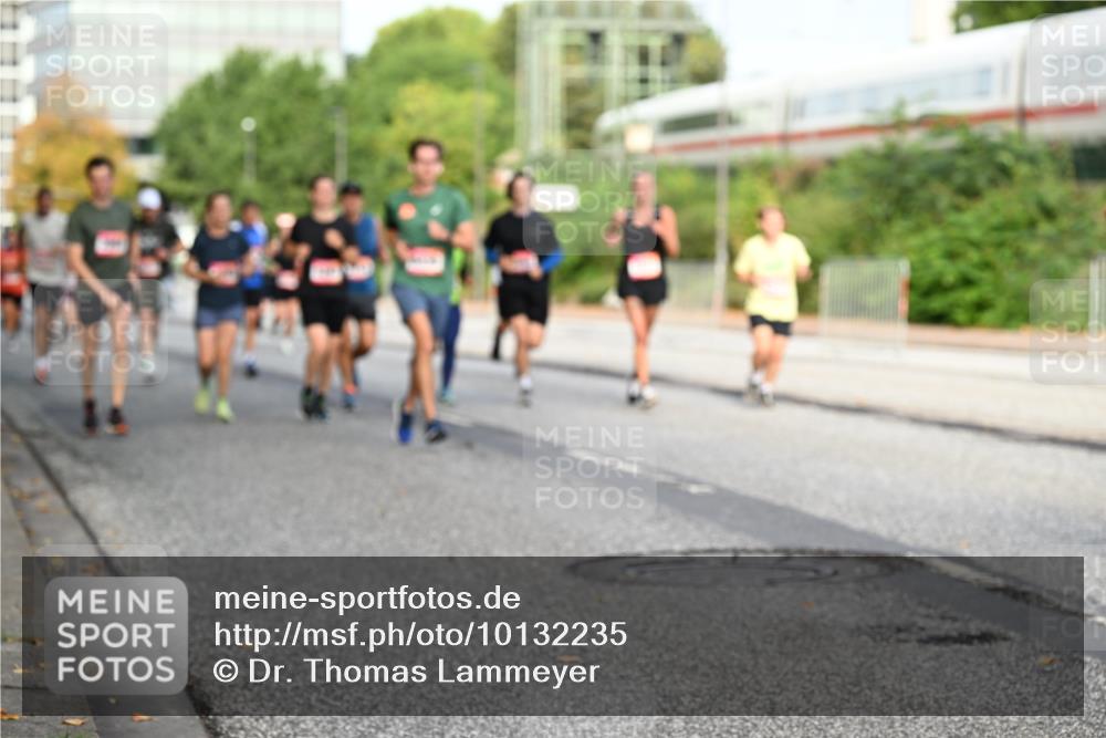 06.09.2026 - CURREX Alsterlauf Dr. Thomas Lammeyer http://msf.ph/oto/10132235 06.09.2026 09:56:12 Laufen  meine-sportfotos.de