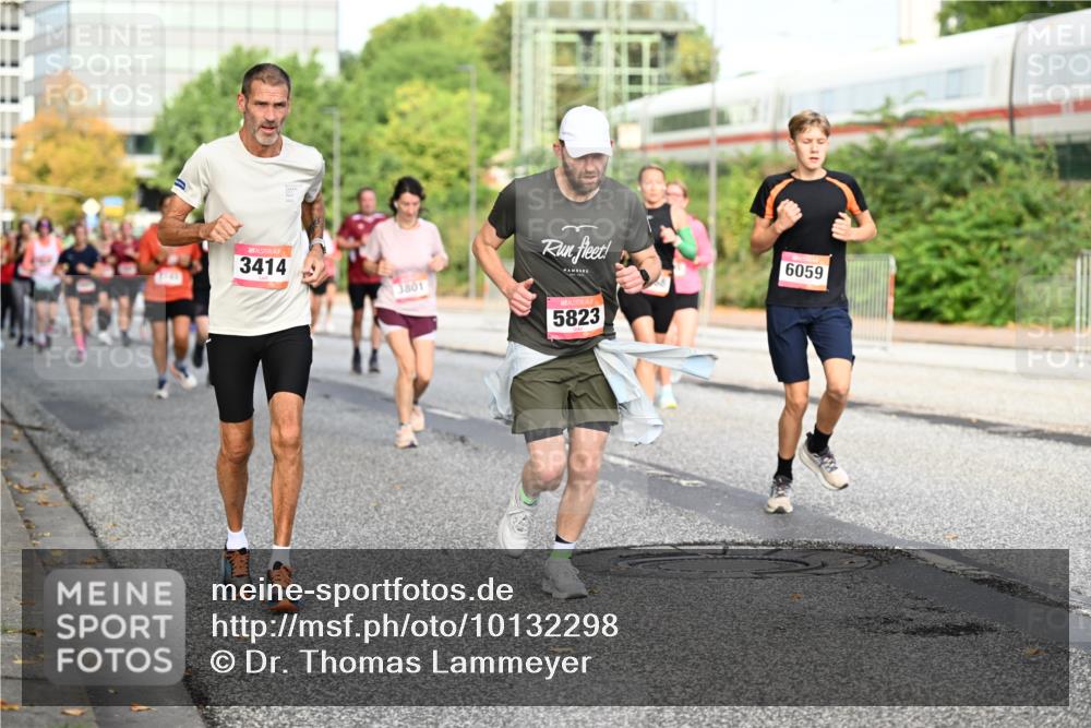 06.09.2026 - CURREX Alsterlauf Dr. Thomas Lammeyer http://msf.ph/oto/10132298 06.09.2026 09:56:19 Laufen 3414, 3801, 5823, 6059 meine-sportfotos.de