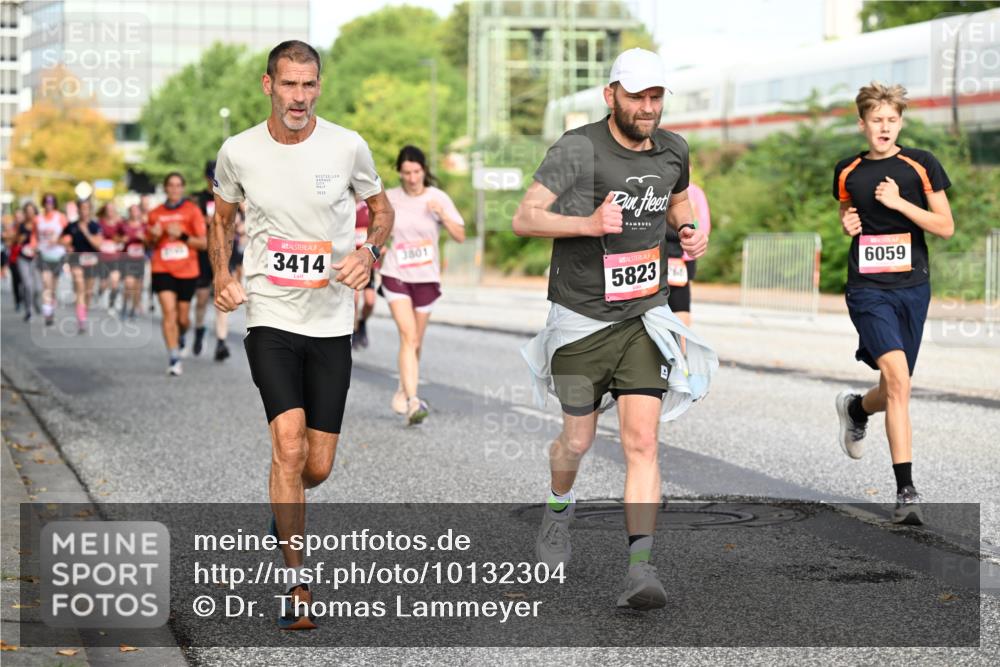 06.09.2026 - CURREX Alsterlauf Dr. Thomas Lammeyer http://msf.ph/oto/10132304 06.09.2026 09:56:19 Laufen 2025, 3414, 3801, 5823, 6059 meine-sportfotos.de