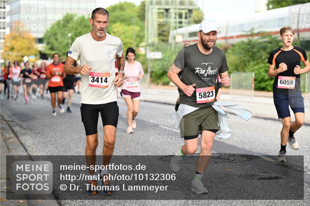 06.09.2026 - CURREX Alsterlauf Dr. Thomas Lammeyer http://msf.ph/oto/10132306 06.09.2026 09:56:19 Laufen 3414, 2025, 3801, 6059, 5823 meine-sportfotos.de