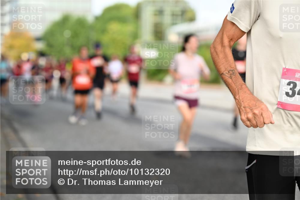 06.09.2026 - CURREX Alsterlauf Dr. Thomas Lammeyer http://msf.ph/oto/10132320 06.09.2026 09:56:21 Laufen 3 meine-sportfotos.de