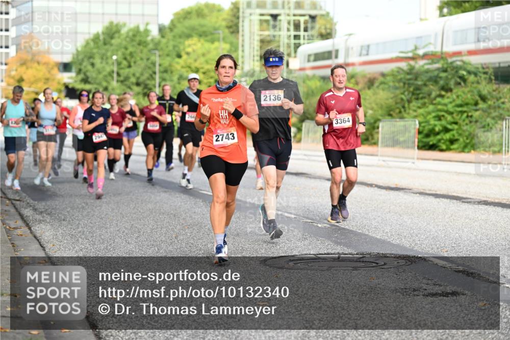 06.09.2026 - CURREX Alsterlauf Dr. Thomas Lammeyer http://msf.ph/oto/10132340 06.09.2026 09:56:23 Laufen 600, 294, 266, 2743, 2136, 3364 meine-sportfotos.de