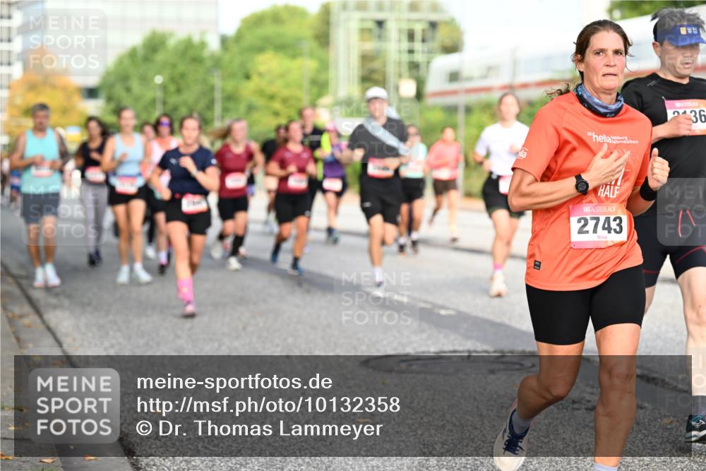 06.09.2026 - CURREX Alsterlauf Dr. Thomas Lammeyer http://msf.ph/oto/10132358 06.09.2026 09:56:25 Laufen 30, 2743, 236 meine-sportfotos.de
