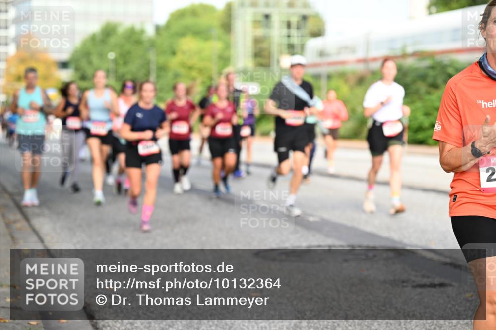 06.09.2026 - CURREX Alsterlauf Dr. Thomas Lammeyer http://msf.ph/oto/10132364 06.09.2026 09:56:25 Laufen 30, 2 meine-sportfotos.de