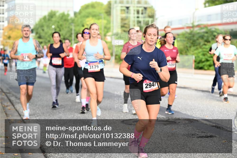 06.09.2026 - CURREX Alsterlauf Dr. Thomas Lammeyer http://msf.ph/oto/10132388 06.09.2026 09:56:27 Laufen 321, 3179, 2947, 505 meine-sportfotos.de