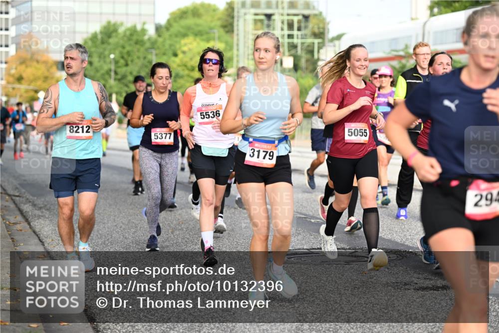 06.09.2026 - CURREX Alsterlauf Dr. Thomas Lammeyer http://msf.ph/oto/10132396 06.09.2026 09:56:28 Laufen 8212, 5377, 5536, 3179, 5055, 294 meine-sportfotos.de
