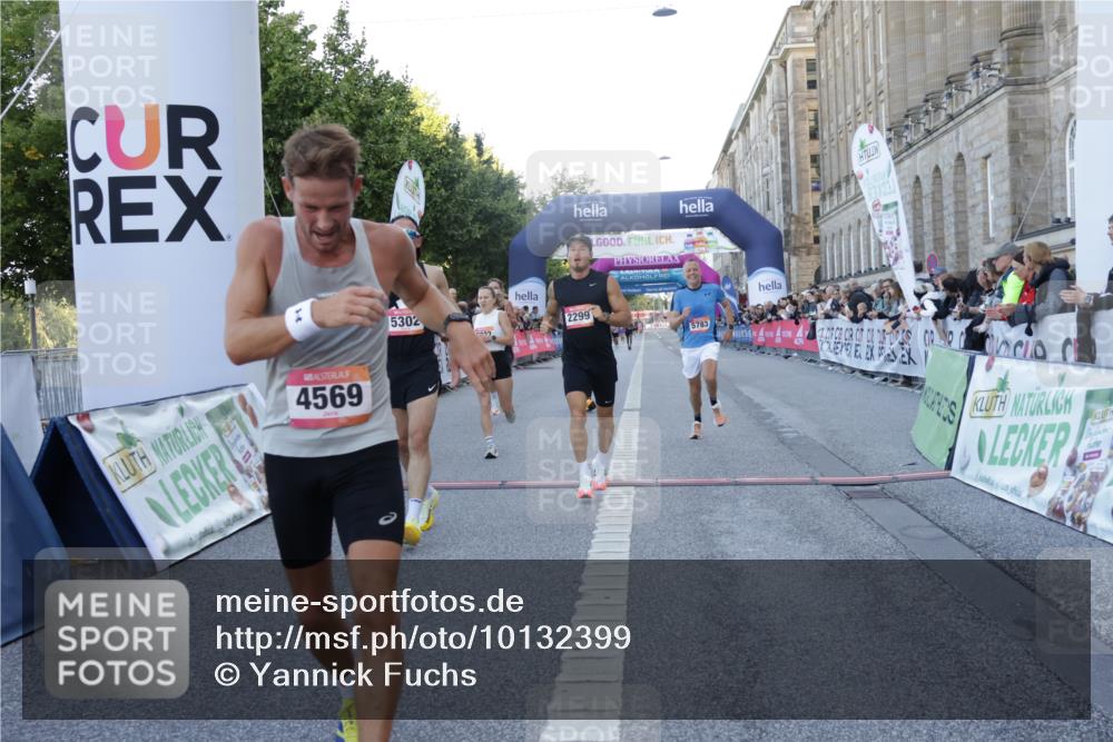 06.09.2026 - CURREX Alsterlauf Yannick Fuchs http://msf.ph/oto/10132399 06.09.2026 09:40:18 Ziel 2299, 2831, 3990, 4569, 4636, 5150, 5302, 5322, 5399, 5783, 5828, 5989, 6026, 6222 meine-sportfotos.de