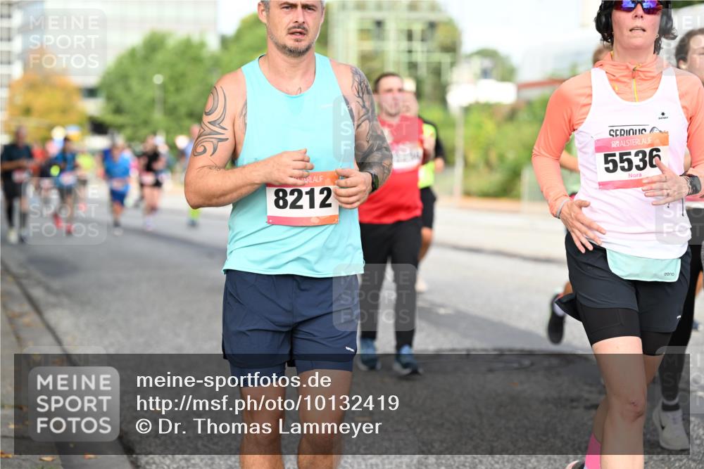 06.09.2026 - CURREX Alsterlauf Dr. Thomas Lammeyer http://msf.ph/oto/10132419 06.09.2026 09:56:30 Laufen 8212, 5536 meine-sportfotos.de