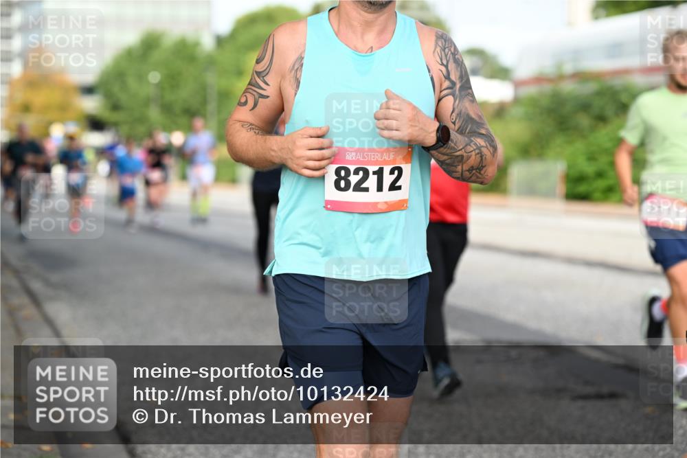 06.09.2026 - CURREX Alsterlauf Dr. Thomas Lammeyer http://msf.ph/oto/10132424 06.09.2026 09:56:31 Laufen 8212 meine-sportfotos.de