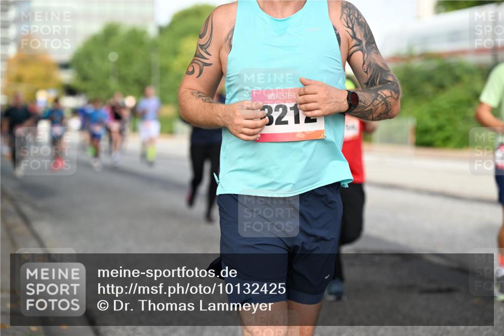 06.09.2026 - CURREX Alsterlauf Dr. Thomas Lammeyer http://msf.ph/oto/10132425 06.09.2026 09:56:31 Laufen 321 meine-sportfotos.de