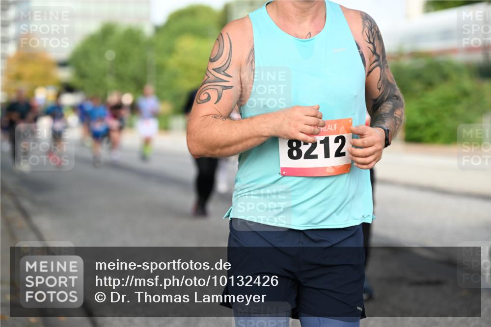 06.09.2026 - CURREX Alsterlauf Dr. Thomas Lammeyer http://msf.ph/oto/10132426 06.09.2026 09:56:31 Laufen 8212 meine-sportfotos.de
