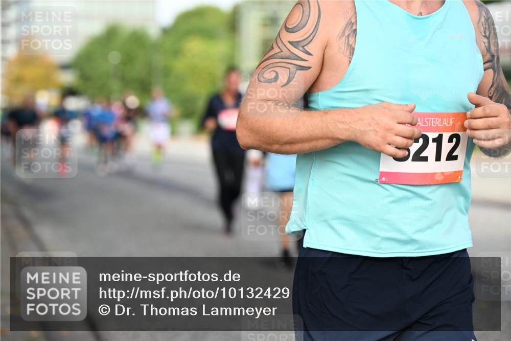 06.09.2026 - CURREX Alsterlauf Dr. Thomas Lammeyer http://msf.ph/oto/10132429 06.09.2026 09:56:31 Laufen 212 meine-sportfotos.de
