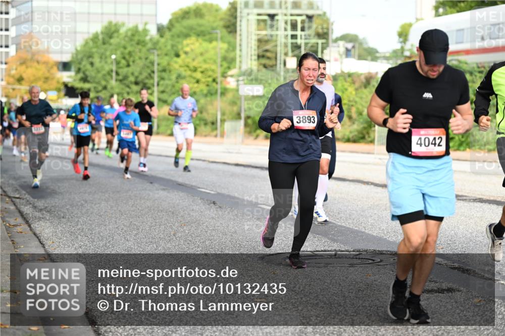 06.09.2026 - CURREX Alsterlauf Dr. Thomas Lammeyer http://msf.ph/oto/10132435 06.09.2026 09:56:32 Laufen 2487, 3893, 4042 meine-sportfotos.de