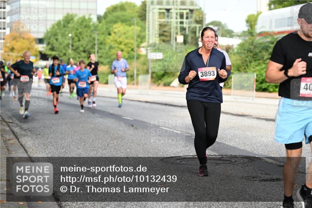 06.09.2026 - CURREX Alsterlauf Dr. Thomas Lammeyer http://msf.ph/oto/10132439 06.09.2026 09:56:33 Laufen 3893, 40 meine-sportfotos.de