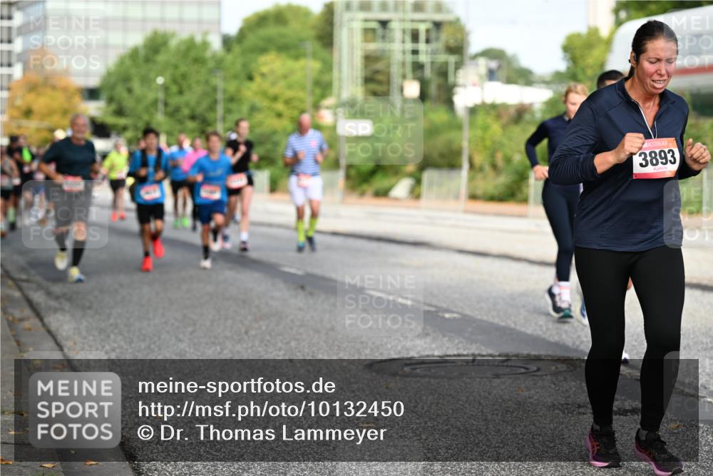 06.09.2026 - CURREX Alsterlauf Dr. Thomas Lammeyer http://msf.ph/oto/10132450 06.09.2026 09:56:33 Laufen 3893 meine-sportfotos.de