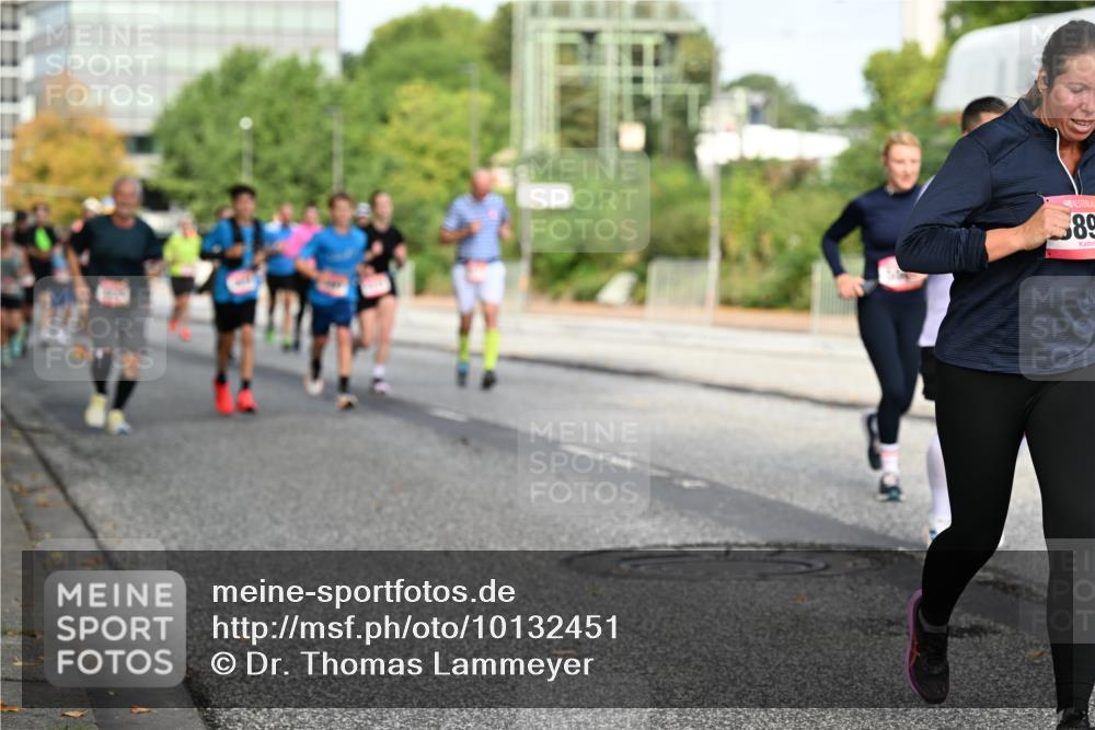 06.09.2026 - CURREX Alsterlauf Dr. Thomas Lammeyer http://msf.ph/oto/10132451 06.09.2026 09:56:34 Laufen 89 meine-sportfotos.de