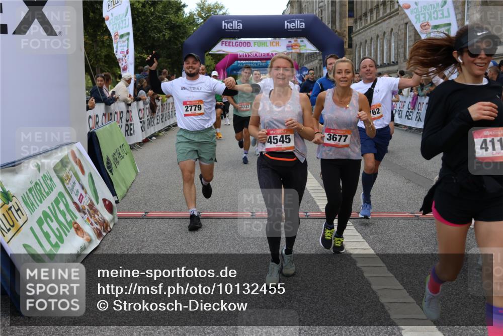 06.09.2026 - CURREX Alsterlauf Strokosch-Dieckow http://msf.ph/oto/10132455 06.09.2026 10:06:14 Ziel 2196, 2413, 2457, 2458, 2761, 2762, 2763, 2779, 3130, 3228, 3247, 3337, 3515, 3529, 3674, 3677, 3980, 4110, 4344, 4383, 4545, 4679, 4692, 4873, 5174, 5303, 5689, 6093, 6328, 6350, 6433, 8161 meine-sportfotos.de