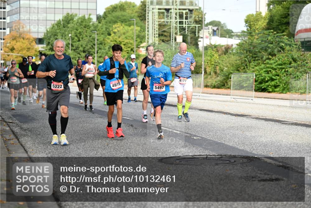 06.09.2026 - CURREX Alsterlauf Dr. Thomas Lammeyer http://msf.ph/oto/10132461 06.09.2026 09:56:36 Laufen 3506, 2251, 5222, 3262, 4916, 645, 4577, 5497 meine-sportfotos.de