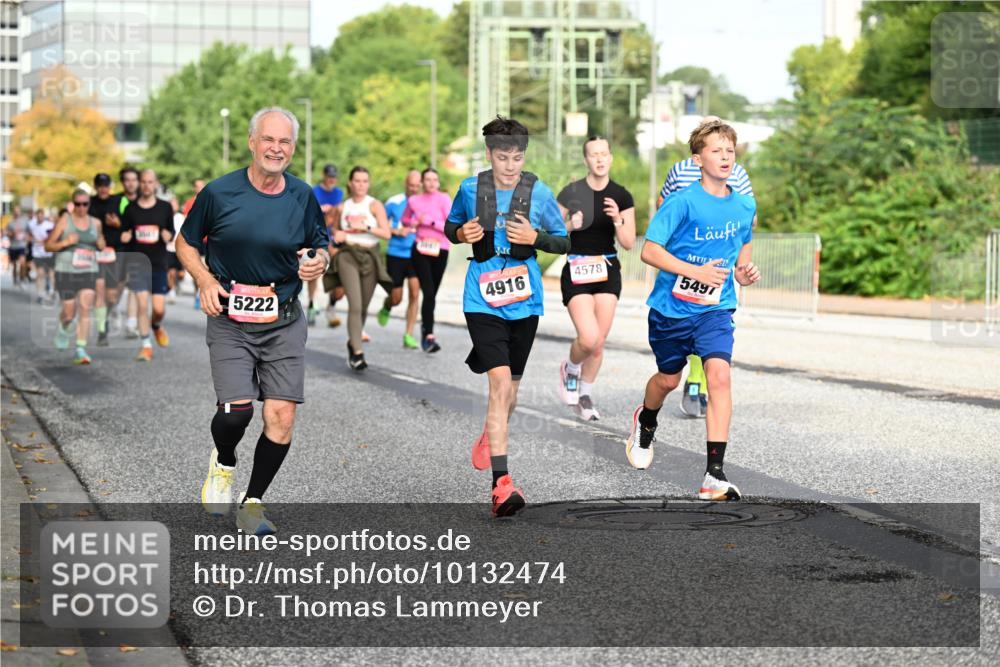 06.09.2026 - CURREX Alsterlauf Dr. Thomas Lammeyer http://msf.ph/oto/10132474 06.09.2026 09:56:37 Laufen 5222, 4916, 4578, 5497 meine-sportfotos.de