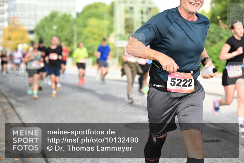 06.09.2026 - CURREX Alsterlauf Dr. Thomas Lammeyer http://msf.ph/oto/10132490 06.09.2026 09:56:39 Laufen 5222 meine-sportfotos.de