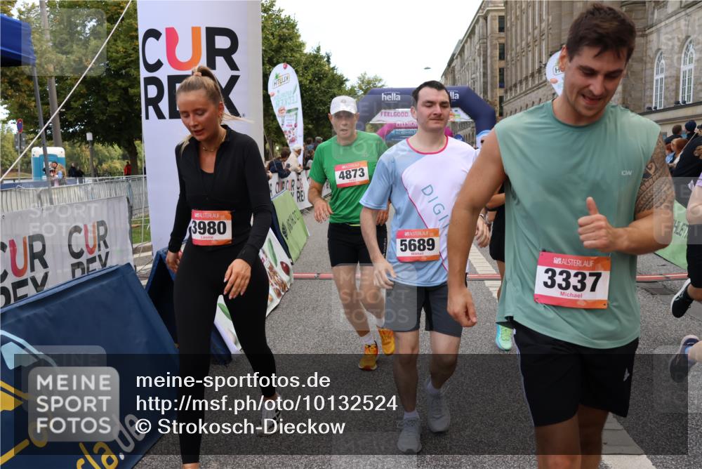 06.09.2026 - CURREX Alsterlauf Strokosch-Dieckow http://msf.ph/oto/10132524 06.09.2026 10:06:18 Ziel 2196, 2625, 2761, 2762, 2763, 2779, 3130, 3228, 3247, 3337, 3515, 3529, 3674, 3677, 3736, 3980, 4027, 4075, 4110, 4344, 4545, 4650, 4873, 5003, 5181, 5303, 5364, 5689, 6093, 6308, 6328, 6350, 6433 meine-sportfotos.de
