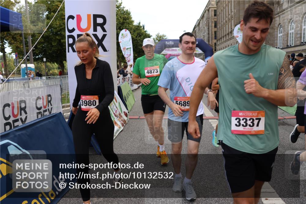 06.09.2026 - CURREX Alsterlauf Strokosch-Dieckow http://msf.ph/oto/10132532 06.09.2026 10:06:18 Ziel 2196, 2625, 2761, 2762, 2763, 2779, 3130, 3228, 3247, 3337, 3515, 3529, 3674, 3677, 3736, 3980, 4027, 4075, 4110, 4344, 4545, 4650, 4873, 5003, 5181, 5303, 5364, 5689, 6093, 6308, 6328, 6350, 6433 meine-sportfotos.de