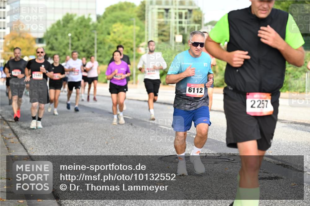 06.09.2026 - CURREX Alsterlauf Dr. Thomas Lammeyer http://msf.ph/oto/10132552 06.09.2026 09:56:45 Laufen 2940, 6112, 2257 meine-sportfotos.de