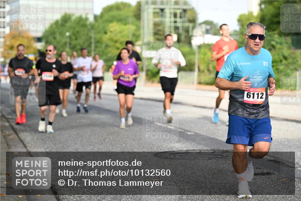 06.09.2026 - CURREX Alsterlauf Dr. Thomas Lammeyer http://msf.ph/oto/10132560 06.09.2026 09:56:46 Laufen 215, 43, 24, 10, 2026, 6112 meine-sportfotos.de