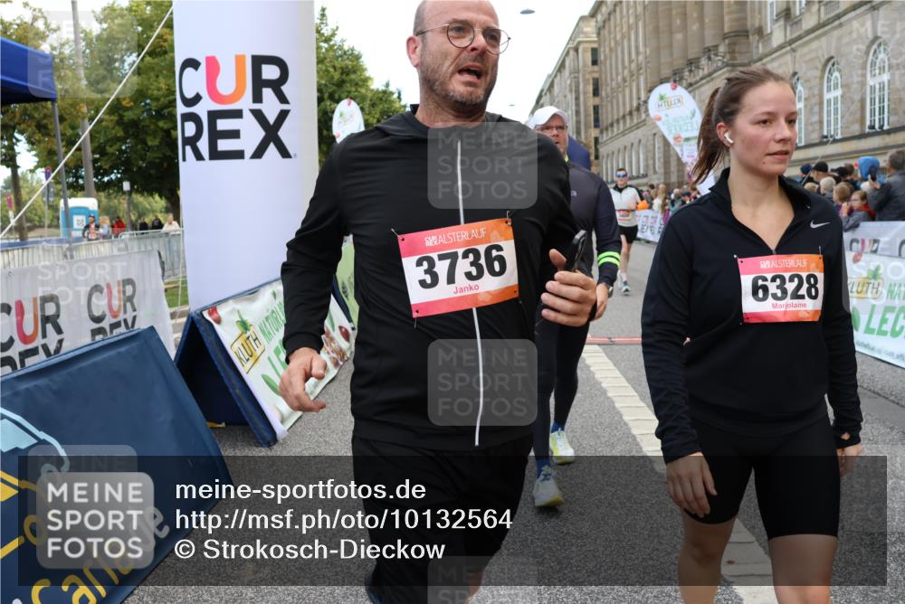 06.09.2026 - CURREX Alsterlauf Strokosch-Dieckow http://msf.ph/oto/10132564 06.09.2026 10:06:24 Ziel 2266, 2625, 2863, 3130, 3247, 3736, 3772, 3942, 3947, 4027, 4075, 4508, 4650, 4873, 5003, 5181, 5364, 5600, 6093, 6308, 6328, 6350, 8183 meine-sportfotos.de