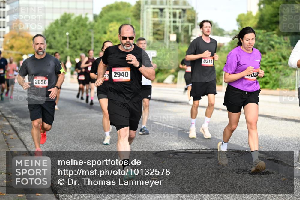 06.09.2026 - CURREX Alsterlauf Dr. Thomas Lammeyer http://msf.ph/oto/10132578 06.09.2026 09:56:48 Laufen 2856, 2940, 8314, 028 meine-sportfotos.de