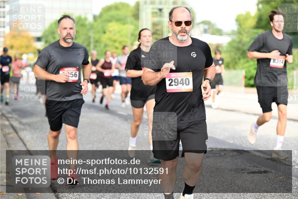 06.09.2026 - CURREX Alsterlauf Dr. Thomas Lammeyer http://msf.ph/oto/10132591 06.09.2026 09:56:49 Laufen 9, 256, 2940, 8314 meine-sportfotos.de
