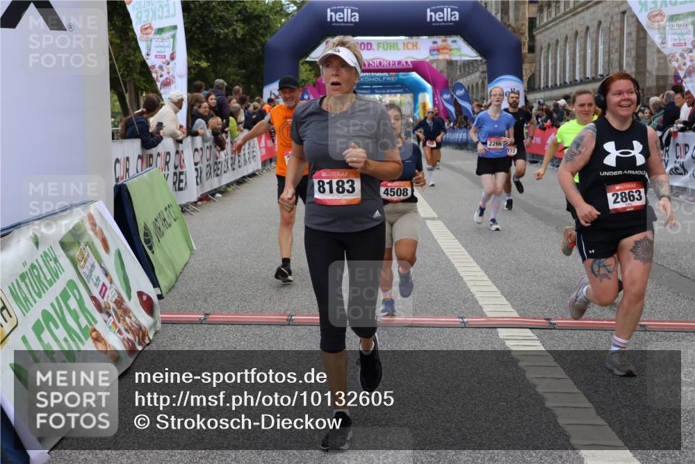 06.09.2026 - CURREX Alsterlauf Strokosch-Dieckow http://msf.ph/oto/10132605 06.09.2026 10:06:27 Ziel 2266, 2541, 2625, 2863, 3736, 3772, 3942, 3947, 4027, 4075, 4508, 4650, 4819, 5003, 5181, 5364, 5600, 6308, 8183 meine-sportfotos.de