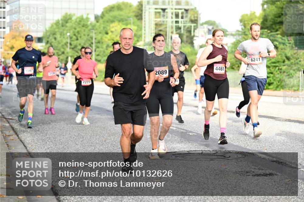 06.09.2026 - CURREX Alsterlauf Dr. Thomas Lammeyer http://msf.ph/oto/10132626 06.09.2026 09:56:52 Laufen 5567, 2124, 00, 2089, 2273, 4461, 6241 meine-sportfotos.de