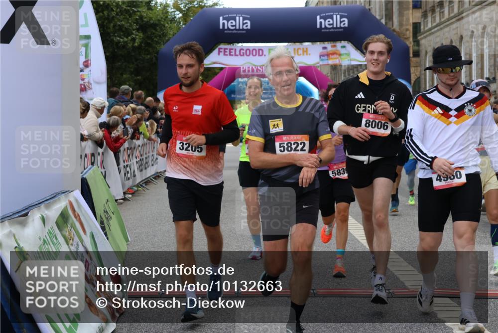 06.09.2026 - CURREX Alsterlauf Strokosch-Dieckow http://msf.ph/oto/10132663 06.09.2026 09:53:33 Ziel 2536, 2666, 2766, 2782, 3205, 3458, 3531, 3953, 4082, 4283, 4572, 4620, 4749, 4797, 4808, 4832, 4937, 4945, 4980, 5029, 5110, 5236, 5446, 5546, 5656, 5822, 5839, 6372, 6455, 8006, 8133, 8135 meine-sportfotos.de