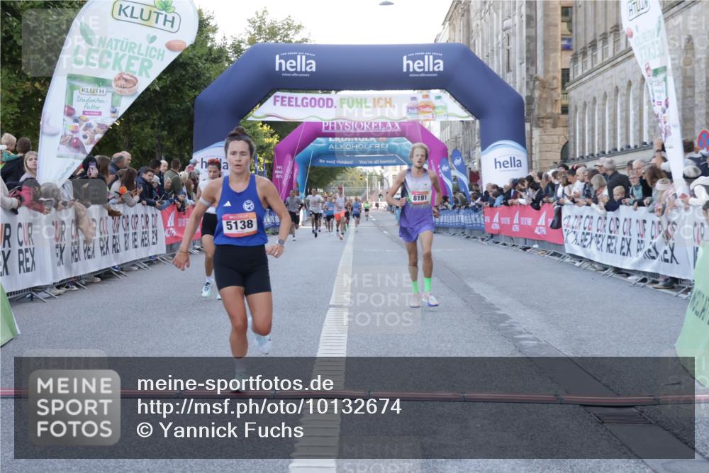 06.09.2026 - CURREX Alsterlauf Yannick Fuchs http://msf.ph/oto/10132674 06.09.2026 09:40:36 Ziel 2131, 5138, 5686, 8191 meine-sportfotos.de