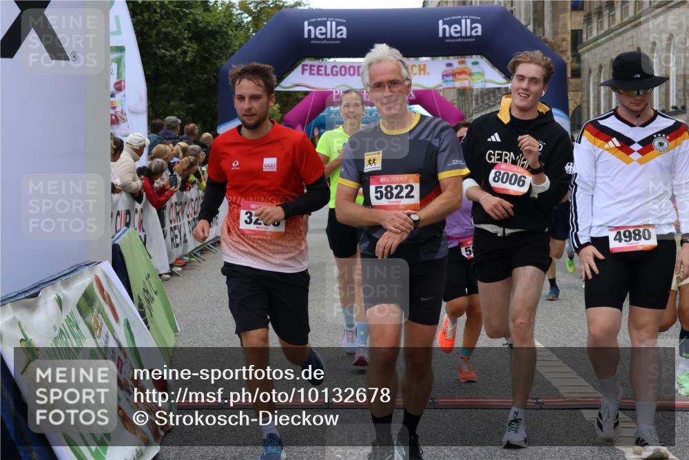 06.09.2026 - CURREX Alsterlauf Strokosch-Dieckow http://msf.ph/oto/10132678 06.09.2026 09:53:33 Ziel 2536, 2666, 2766, 2782, 3205, 3458, 3531, 3953, 4082, 4283, 4572, 4620, 4749, 4797, 4808, 4832, 4937, 4945, 4980, 5029, 5110, 5236, 5446, 5546, 5656, 5822, 5839, 6372, 6455, 8006, 8133, 8135 meine-sportfotos.de