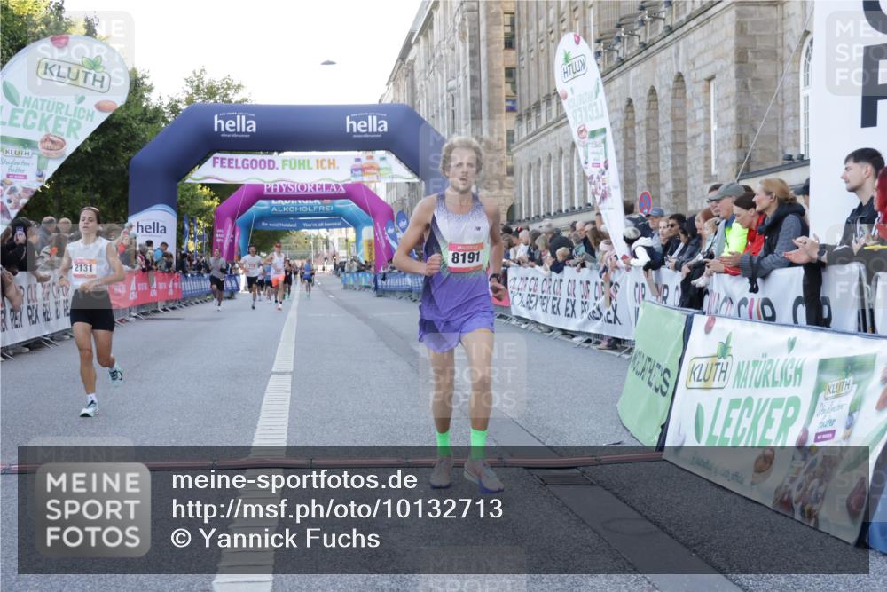 06.09.2026 - CURREX Alsterlauf Yannick Fuchs http://msf.ph/oto/10132713 06.09.2026 09:40:37 Ziel 2131, 5138, 5686, 8191 meine-sportfotos.de