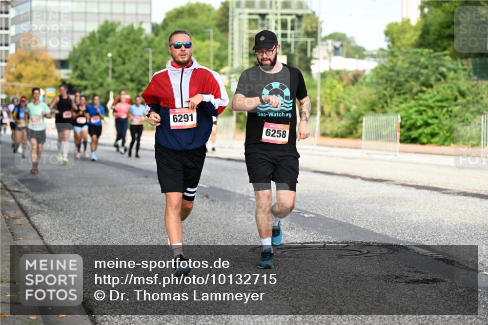 06.09.2026 - CURREX Alsterlauf Dr. Thomas Lammeyer http://msf.ph/oto/10132715 06.09.2026 09:57:01 Laufen 6291, 6258 meine-sportfotos.de