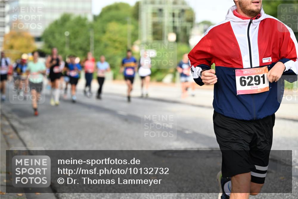 06.09.2026 - CURREX Alsterlauf Dr. Thomas Lammeyer http://msf.ph/oto/10132732 06.09.2026 09:57:03 Laufen 6291 meine-sportfotos.de