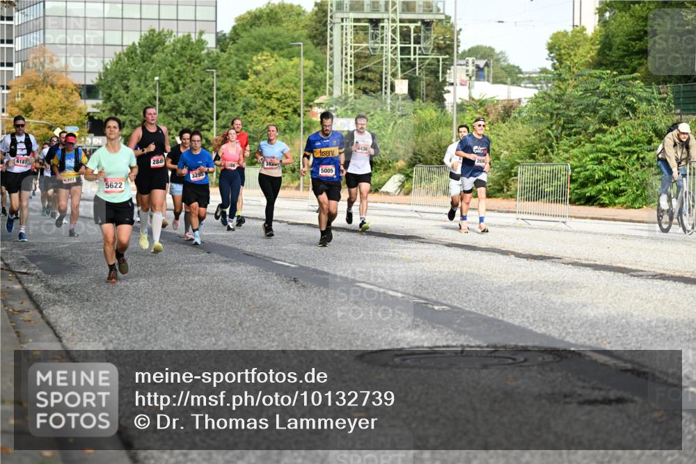 06.09.2026 - CURREX Alsterlauf Dr. Thomas Lammeyer http://msf.ph/oto/10132739 06.09.2026 09:57:04 Laufen 6187, 2849, 382, 3295, 6397, 5622, 5005, 6436, 2698 meine-sportfotos.de