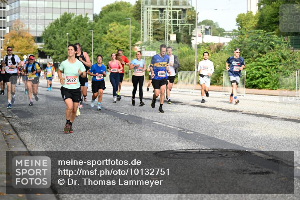 06.09.2026 - CURREX Alsterlauf Dr. Thomas Lammeyer http://msf.ph/oto/10132751 06.09.2026 09:57:05 Laufen 615, 6397, 4900, 5622, 3295, 3820, 5005, 6180, 1, 2698 meine-sportfotos.de