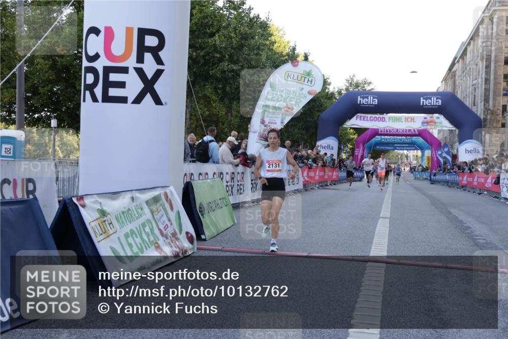 06.09.2026 - CURREX Alsterlauf Yannick Fuchs http://msf.ph/oto/10132762 06.09.2026 09:40:39 Ziel 2131, 5138, 5686, 8191 meine-sportfotos.de
