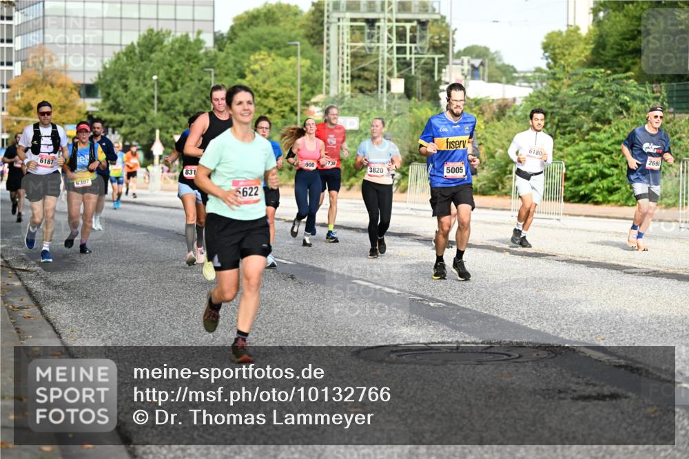 06.09.2026 - CURREX Alsterlauf Dr. Thomas Lammeyer http://msf.ph/oto/10132766 06.09.2026 09:57:06 Laufen 6187, 6397, 831, 5622, 738, 900, 3820, 5005, 6180, 2698 meine-sportfotos.de