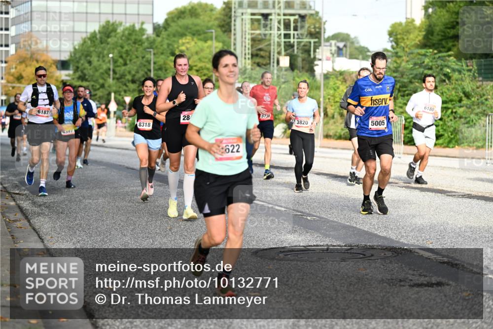06.09.2026 - CURREX Alsterlauf Dr. Thomas Lammeyer http://msf.ph/oto/10132771 06.09.2026 09:57:06 Laufen 6187, 28, 8318, 6397, 622, 5738, 3820, 5005, 6180 meine-sportfotos.de