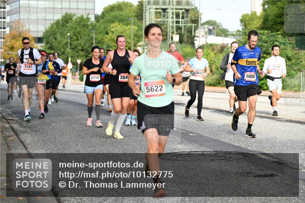 06.09.2026 - CURREX Alsterlauf Dr. Thomas Lammeyer http://msf.ph/oto/10132775 06.09.2026 09:57:07 Laufen 6187, 6397, 8318, 2849, 95, 5622, 3820, 5005, 6180 meine-sportfotos.de