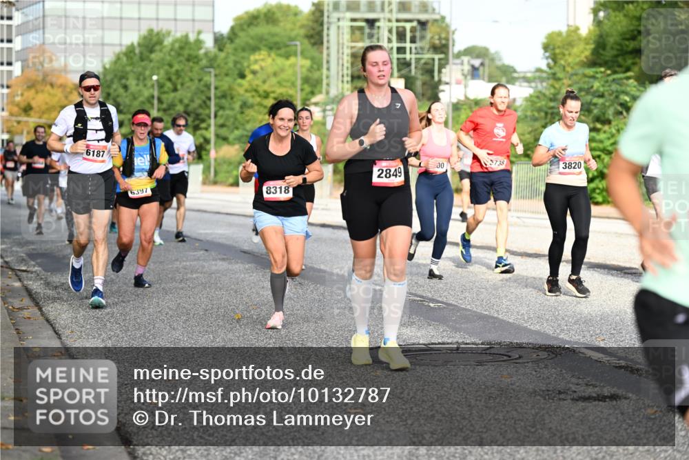 06.09.2026 - CURREX Alsterlauf Dr. Thomas Lammeyer http://msf.ph/oto/10132787 06.09.2026 09:57:08 Laufen 6187, 10, 6397, 8318, 2849, 00, 738, 3820 meine-sportfotos.de
