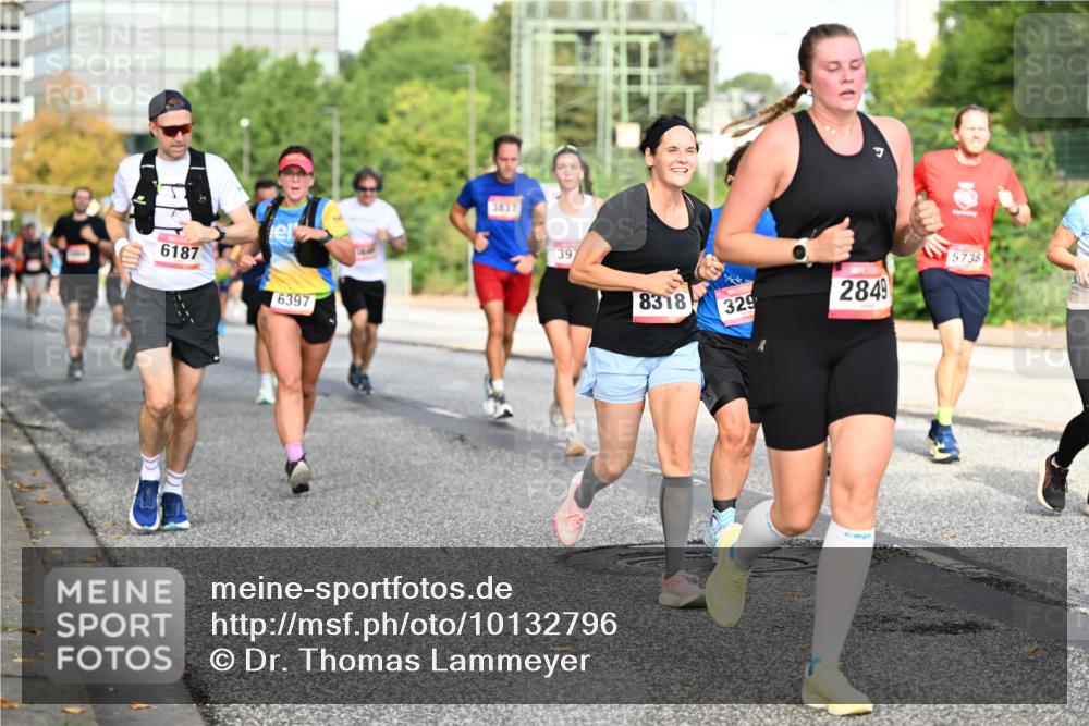 06.09.2026 - CURREX Alsterlauf Dr. Thomas Lammeyer http://msf.ph/oto/10132796 06.09.2026 09:57:09 Laufen 6187, 6397, 3837, 397, 8318, 329, 2849, 81, 5738 meine-sportfotos.de
