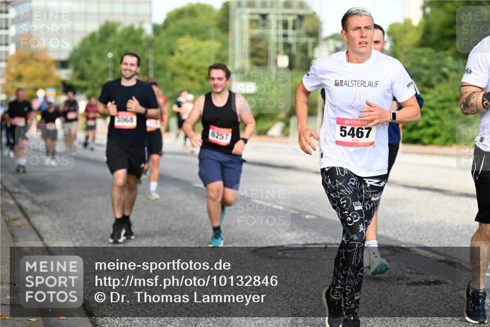 06.09.2026 - CURREX Alsterlauf Dr. Thomas Lammeyer http://msf.ph/oto/10132846 06.09.2026 09:57:14 Laufen 1068, 6257, 5467 meine-sportfotos.de